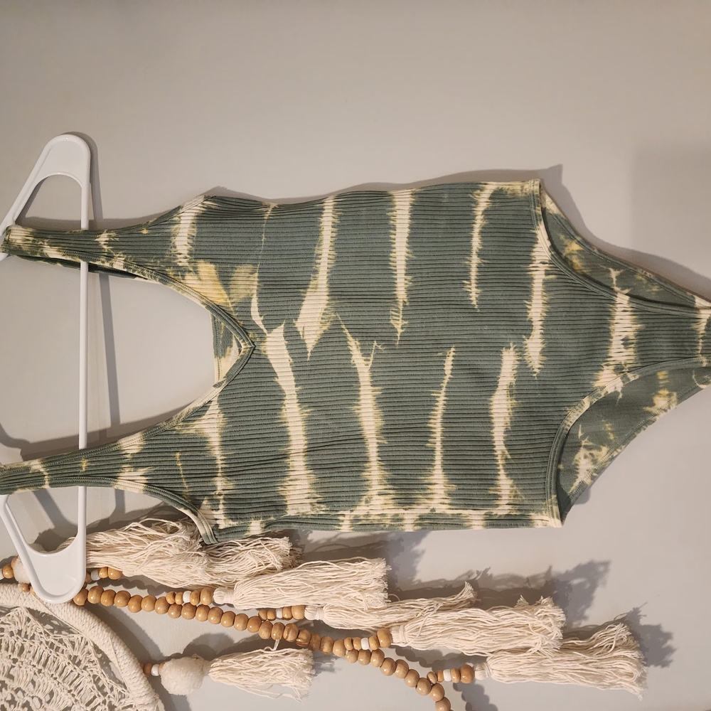 Green Tie-Dye Women's Top